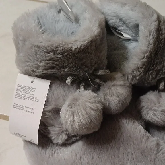 Women's slippers - Picture 2 of 5